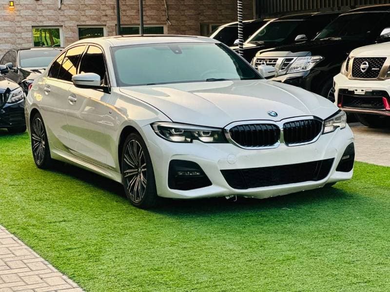 2020 BMW 330i M SPORT thumbnail 3