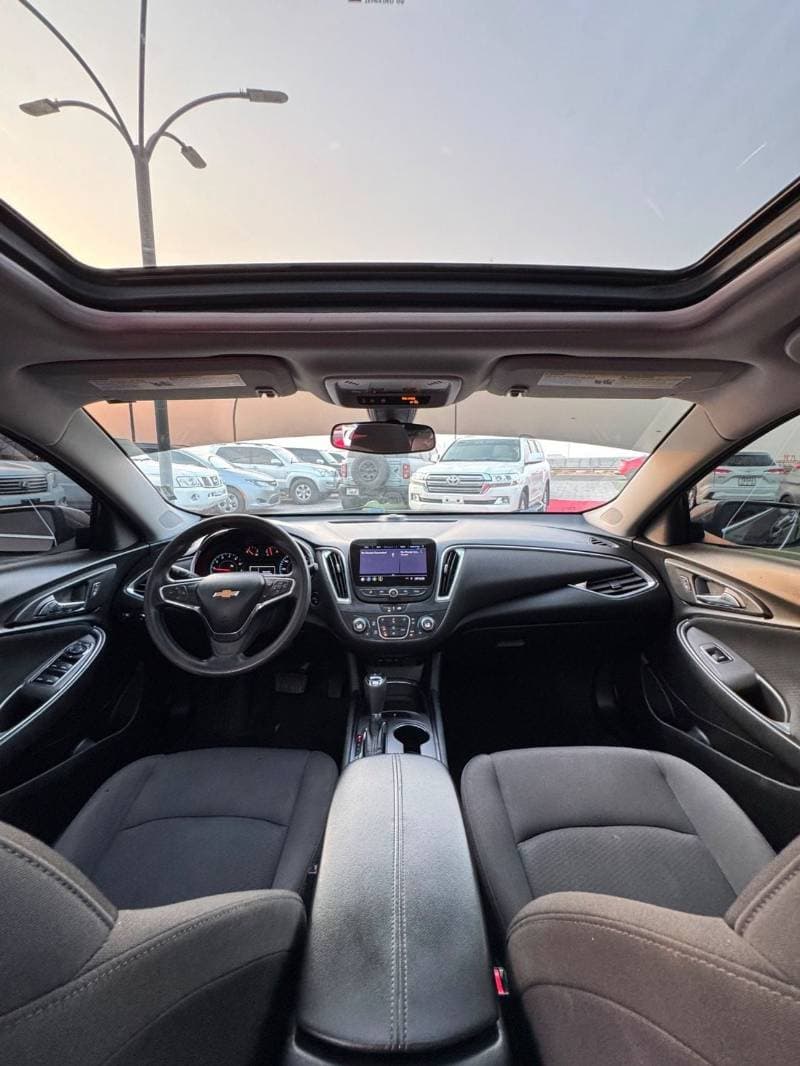 2020 Chevrolet Malibu LT thumbnail 4