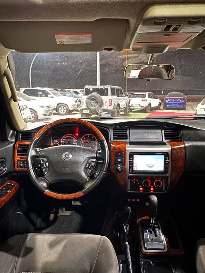 2015 Nissan Patrol SAFARI thumbnail 5