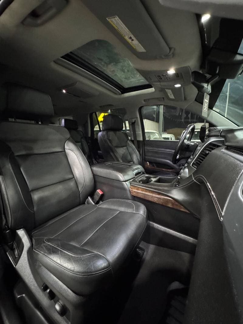 2020 Chevrolet Tahoe RST thumbnail 6