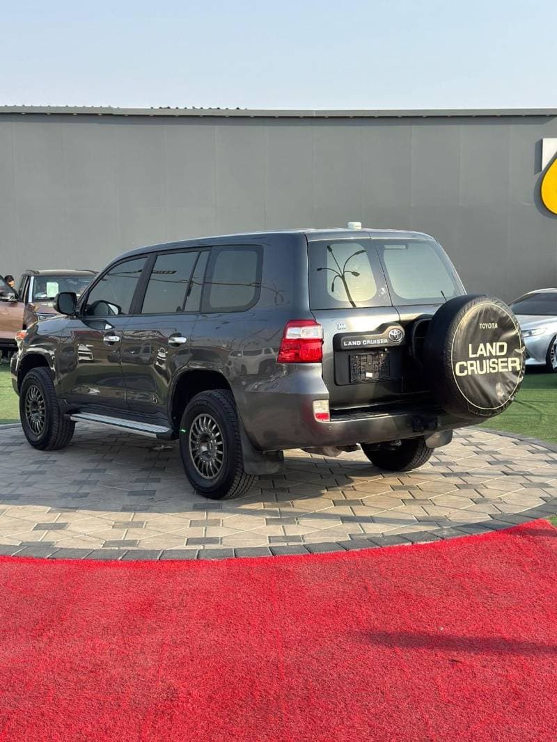 2015 Toyota Land Cruiser SAFARI thumbnail 8