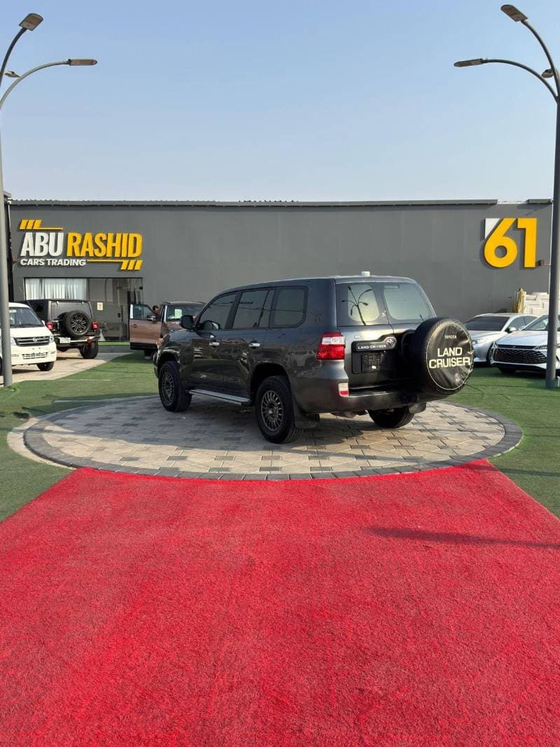 2015 Toyota Land Cruiser SAFARI thumbnail 6