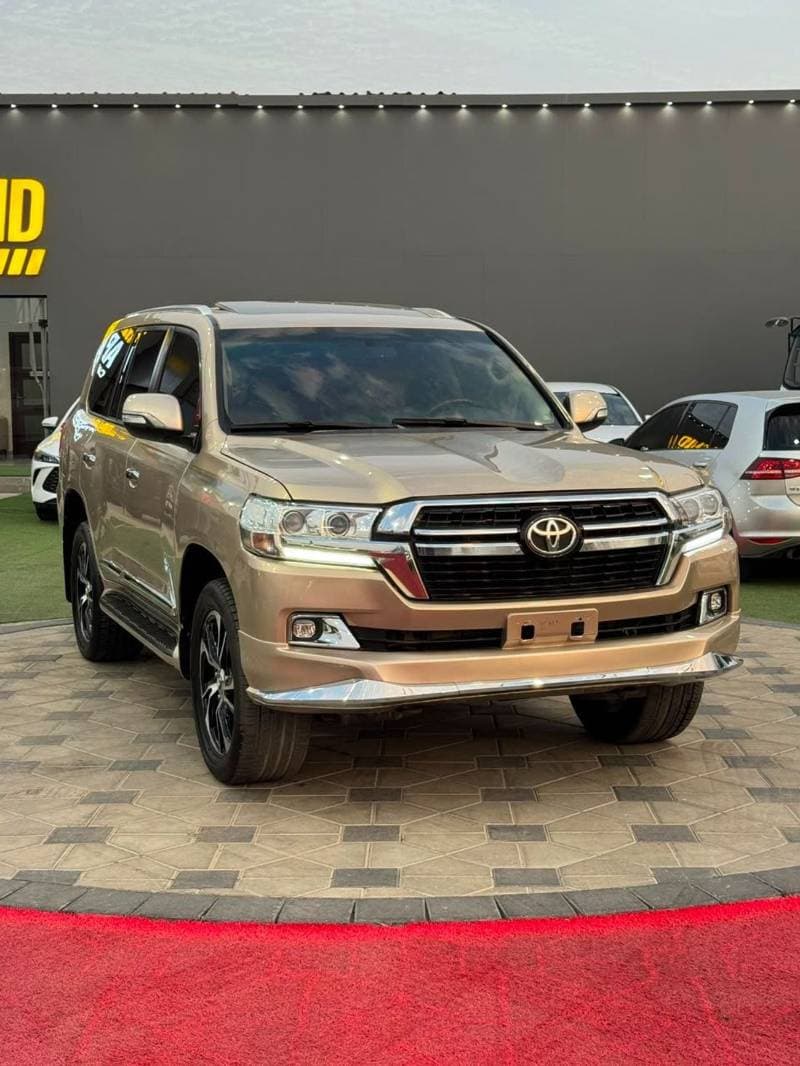 2015 Toyota Land Cruiser GXR
