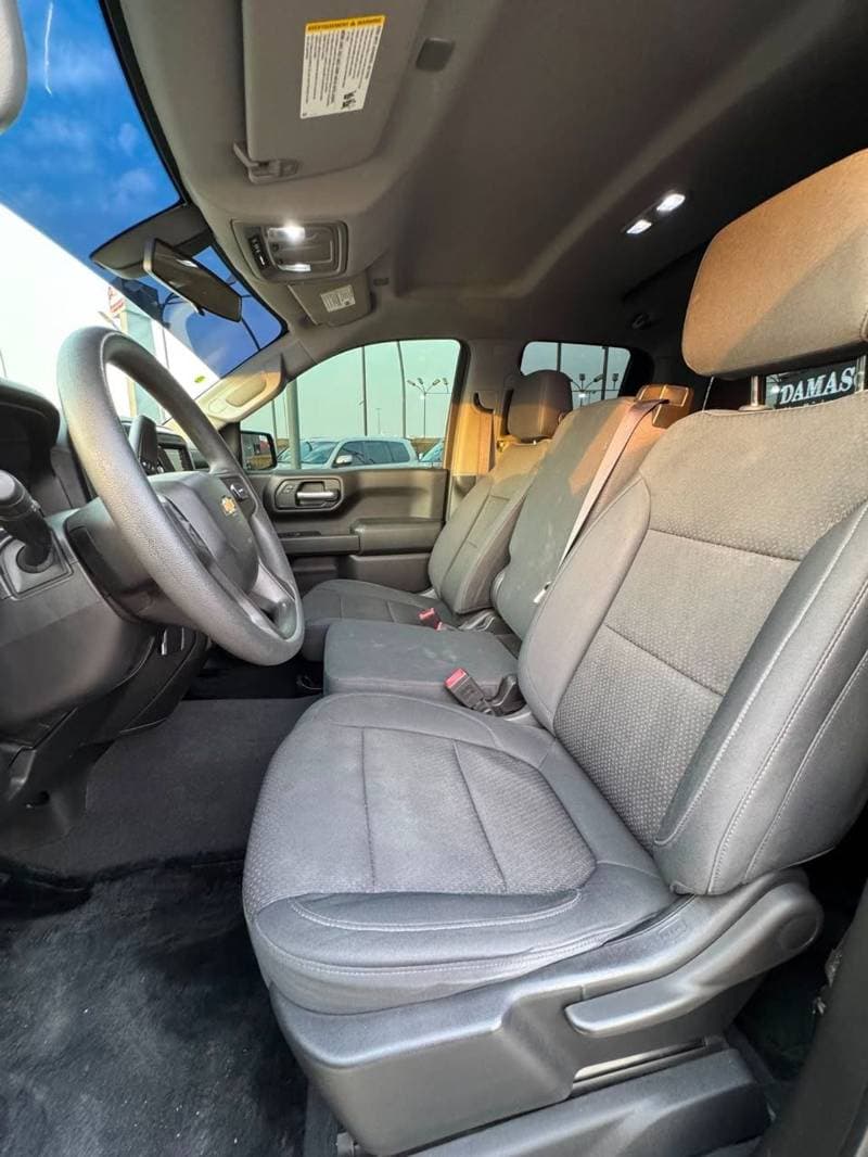 2019 Chevrolet Silverado thumbnail 8