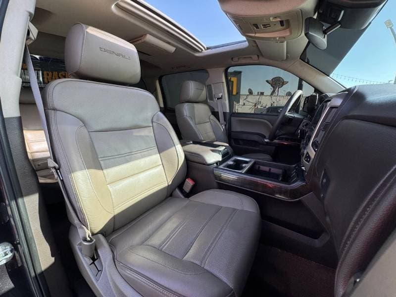 2015 GMC Sierra DENALI thumbnail 7