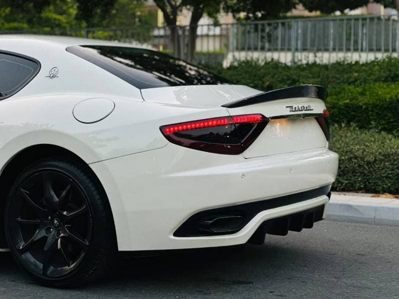 2014 Maserati Gran Turismo SPORT thumbnail 5