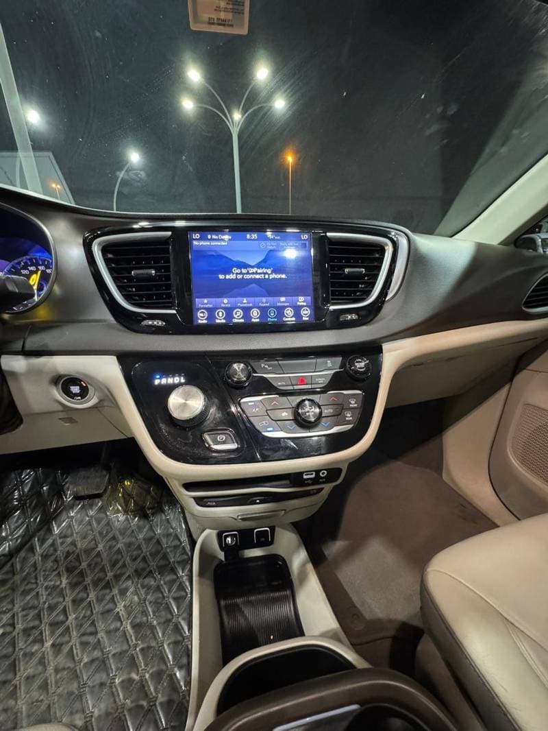 2018 Chrysler Pacifica TOURING L PLUS thumbnail 7