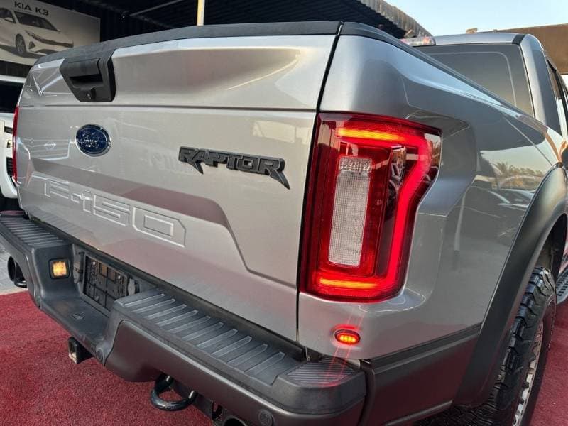 2019 Ford F 150 RAPTOR SUPER CAB thumbnail 6