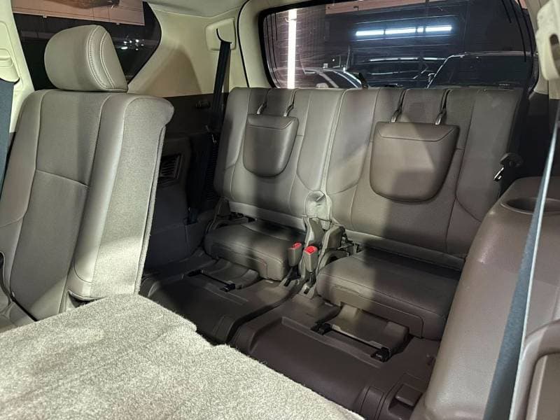2017 Lexus GX460 PLATINUM thumbnail 3