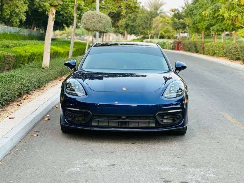 2022 Porsche Panamera 4 thumbnail 2