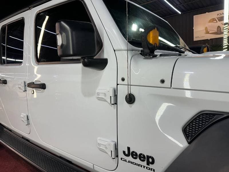 2022 Jeep Gladiator SPORT thumbnail 4