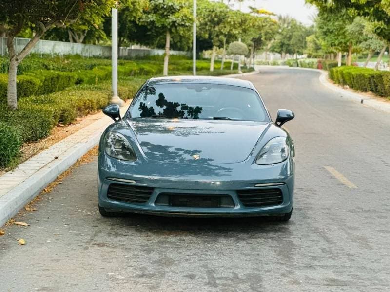 2018 Porsche 718 Cayman S thumbnail 2
