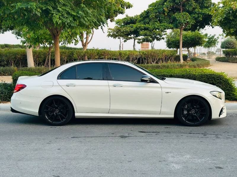 2019 Mercedes Benz E53 AMG STANDARD thumbnail 3