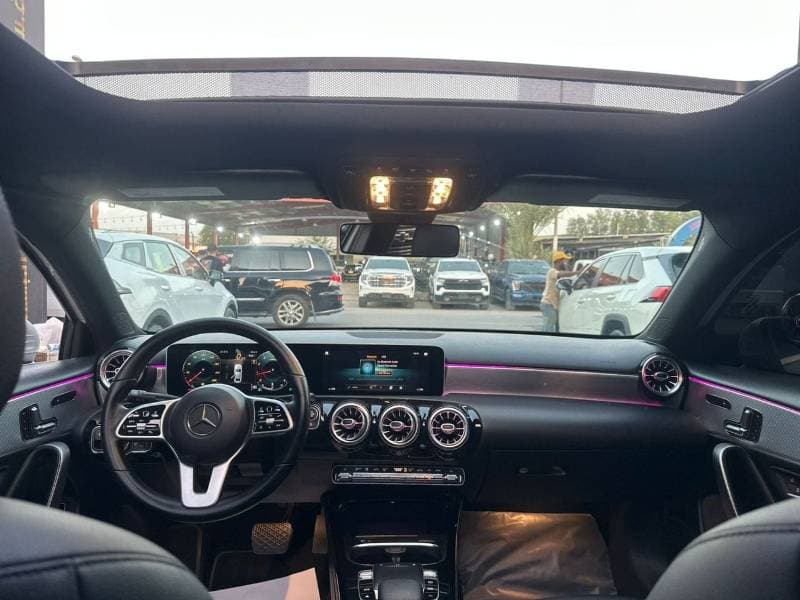 2020 Mercedes Benz A220 STANDARD thumbnail 3