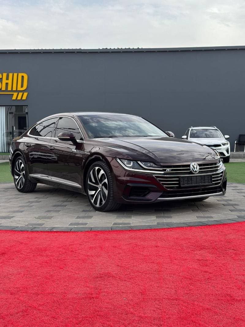 2018 Volkswagen Arteon R LINE thumbnail 2