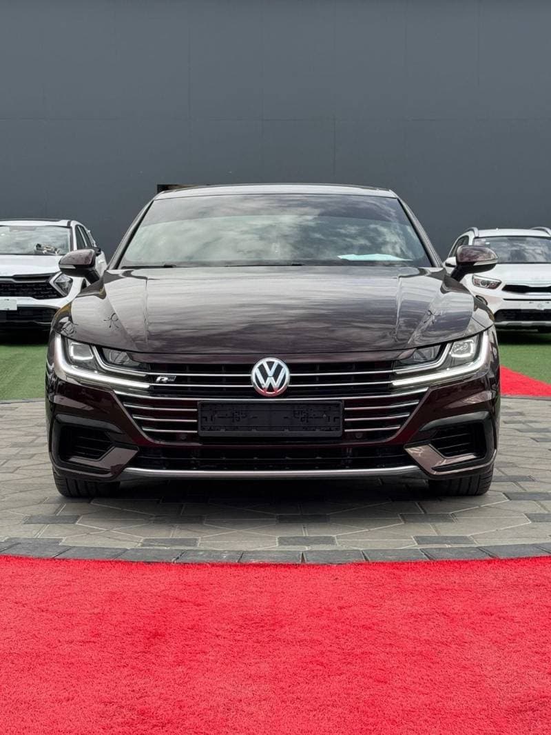 2018 Volkswagen Arteon R LINE