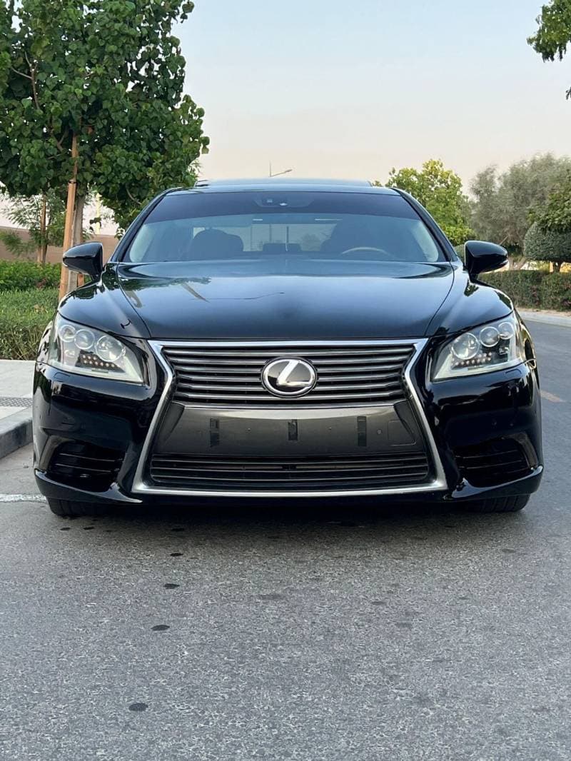2014 Lexus LS460 LUXURY thumbnail 2