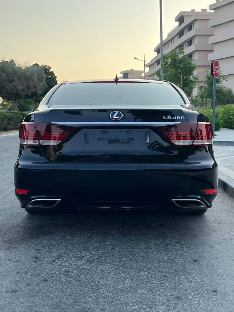 2014 Lexus LS460 LUXURY thumbnail 6