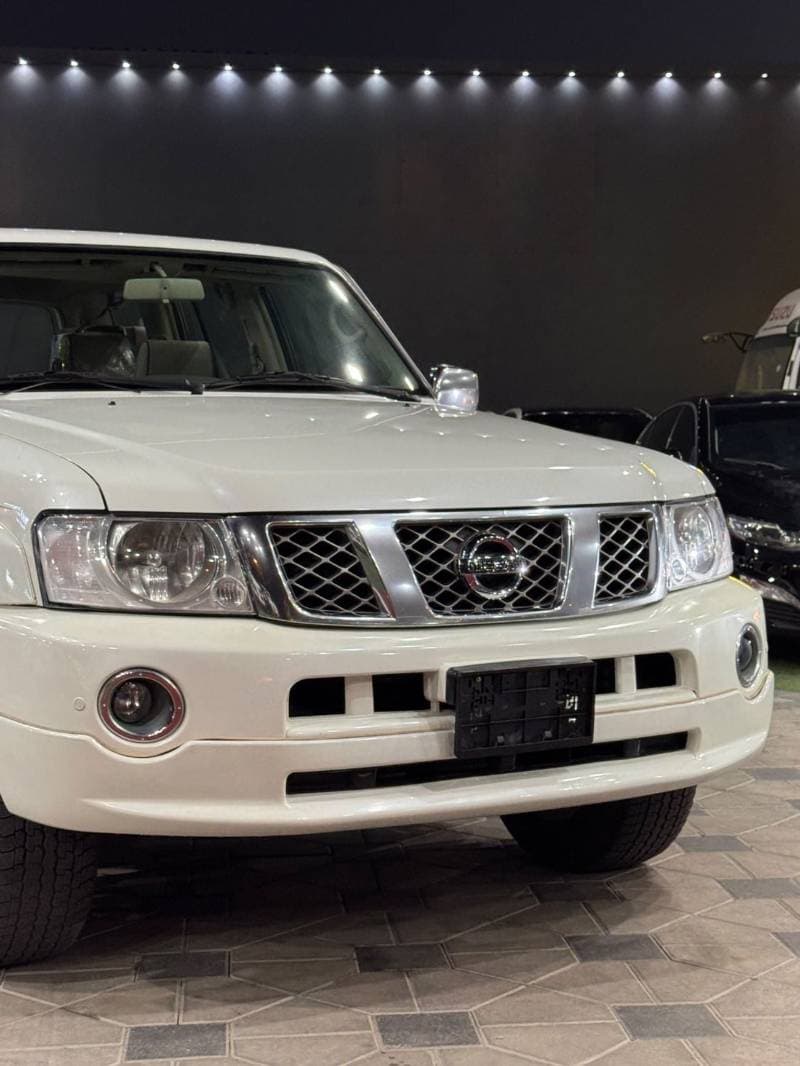 2008 Nissan Patrol SUPER SAFARI T1 thumbnail 3
