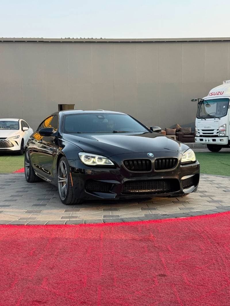 2017 BMW M6 thumbnail 3