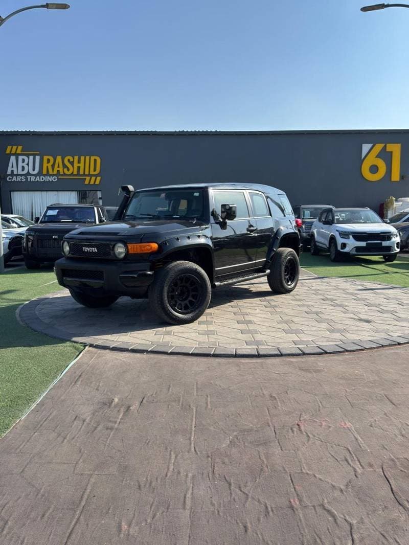 2009 Toyota FJ Cruiser BASE thumbnail 3