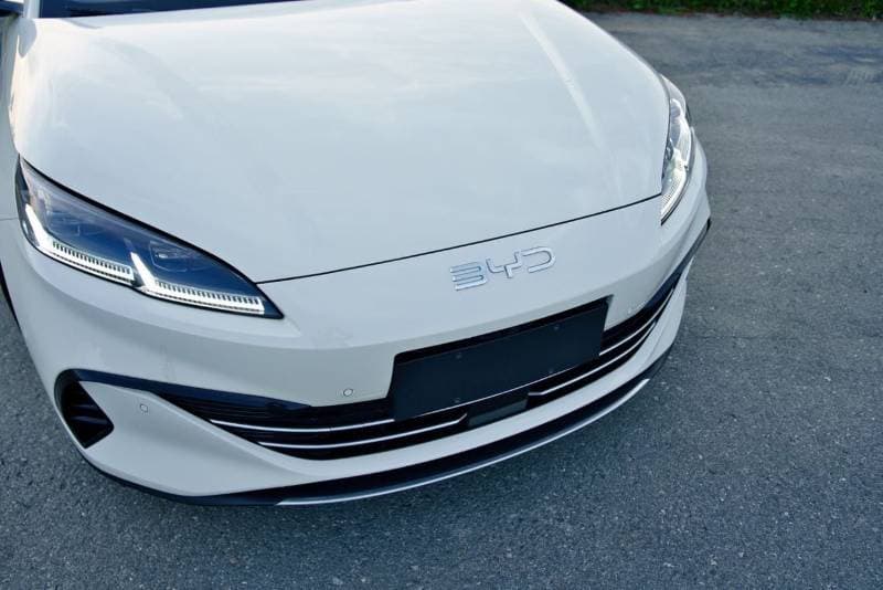 2025 BYD SEAL 06 PREMIUM thumbnail 6