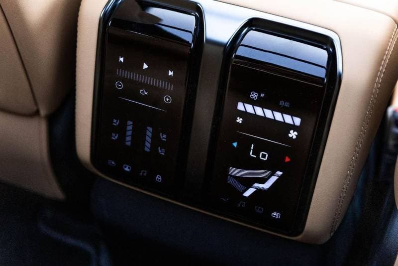 2025 BYD Leopard 8 FLAGSHIP thumbnail 7