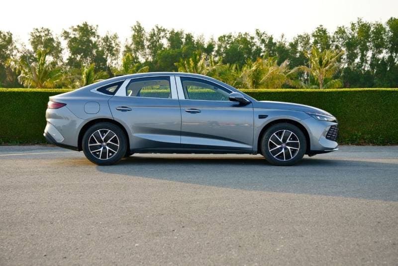 2025 BYD Qin L DM i thumbnail 8