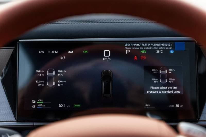 2025 BYD Tang SUPREME thumbnail 3
