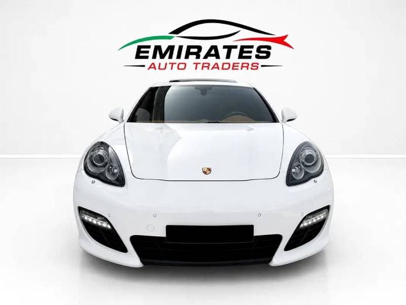 2011 Porsche Panamera 4S thumbnail 2