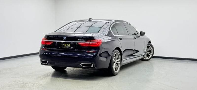 2018 BMW 730Li M SPORT thumbnail 4