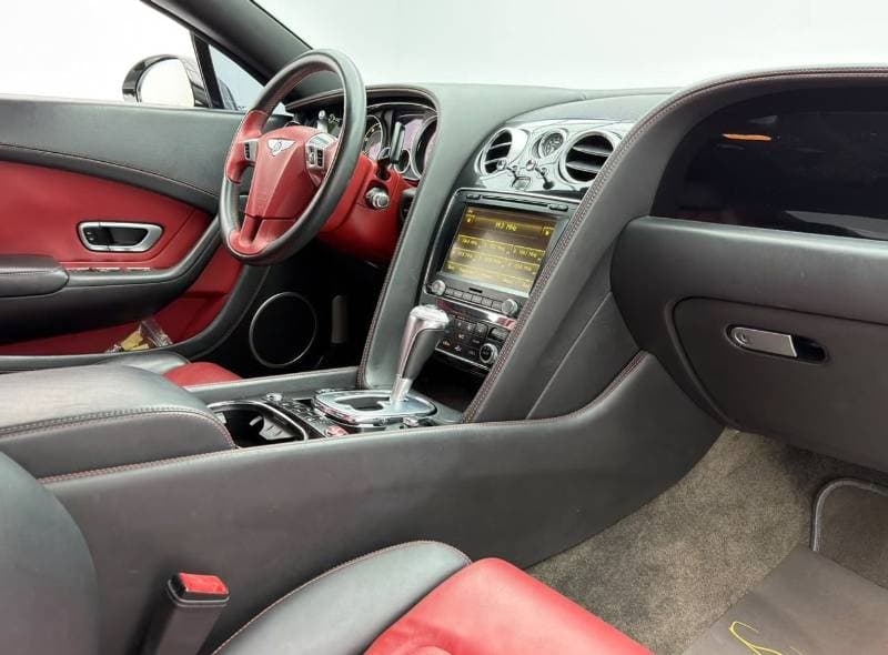 2015 Bentley Continental GT thumbnail 8