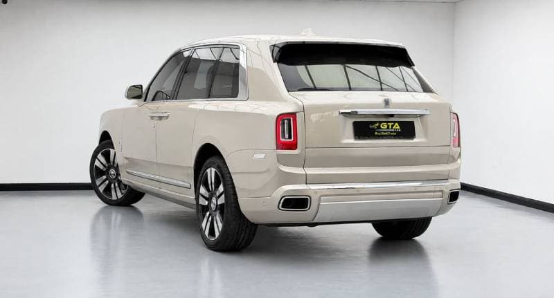 2020 Rolls Royce Cullinan STANDARD thumbnail 6