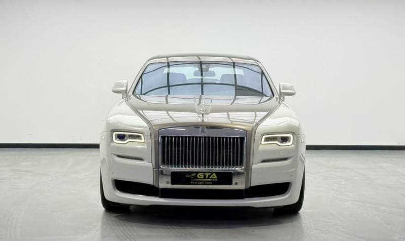 2017 Rolls Royce Ghost SWB thumbnail 2
