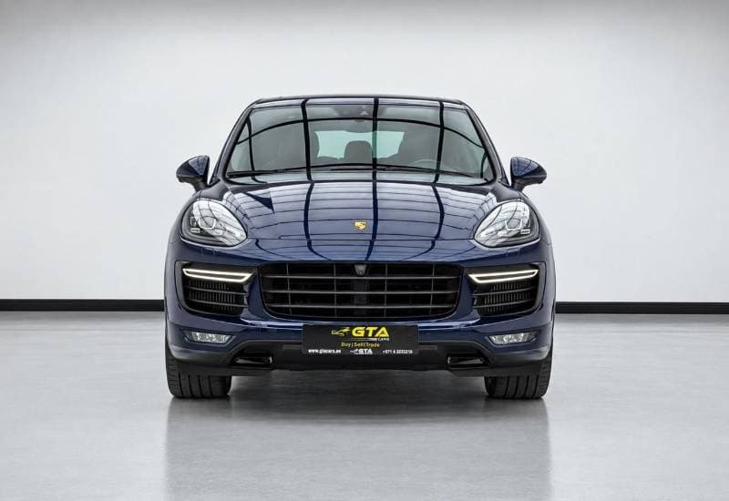 2017 Porsche Cayenne GTS thumbnail 2