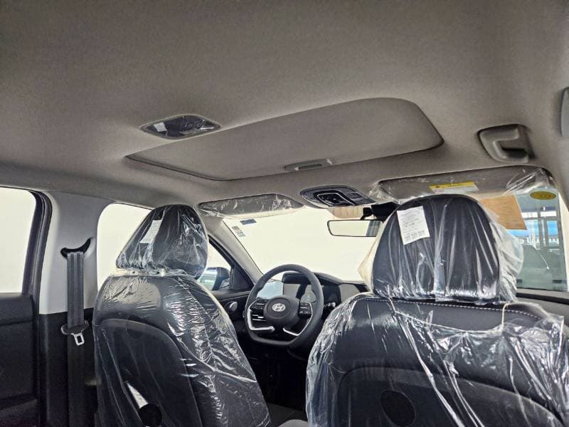 2025 Hyundai Elantra SMART thumbnail 8