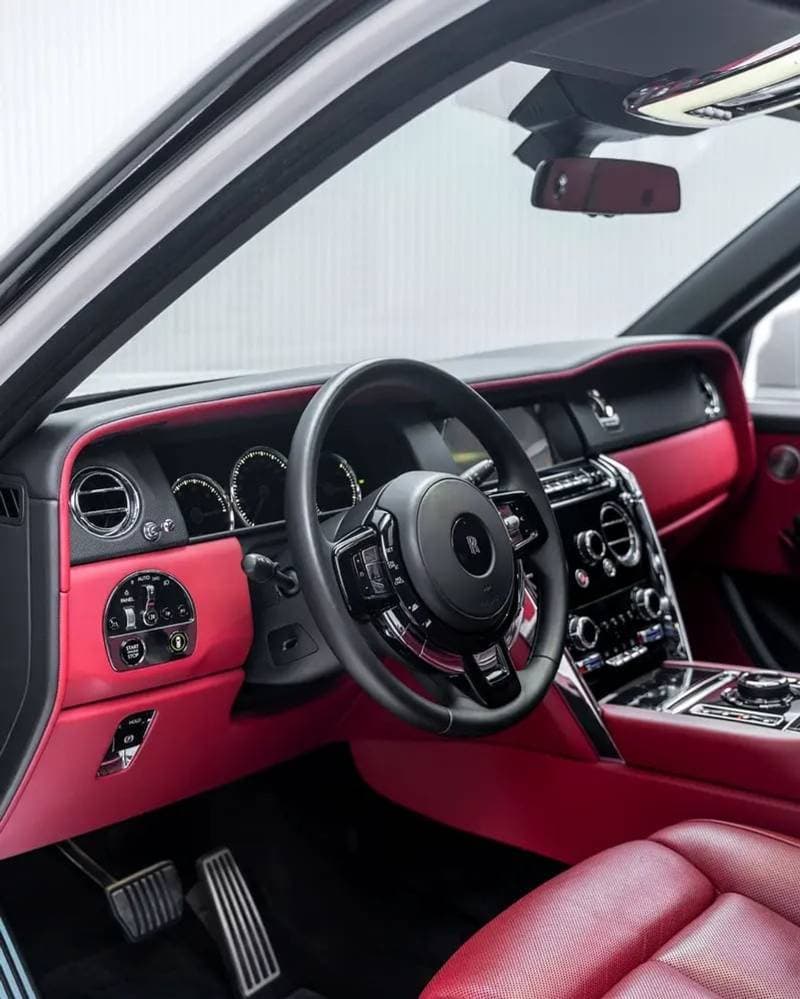 2019 Rolls Royce Cullinan BLACK BADGE thumbnail 8