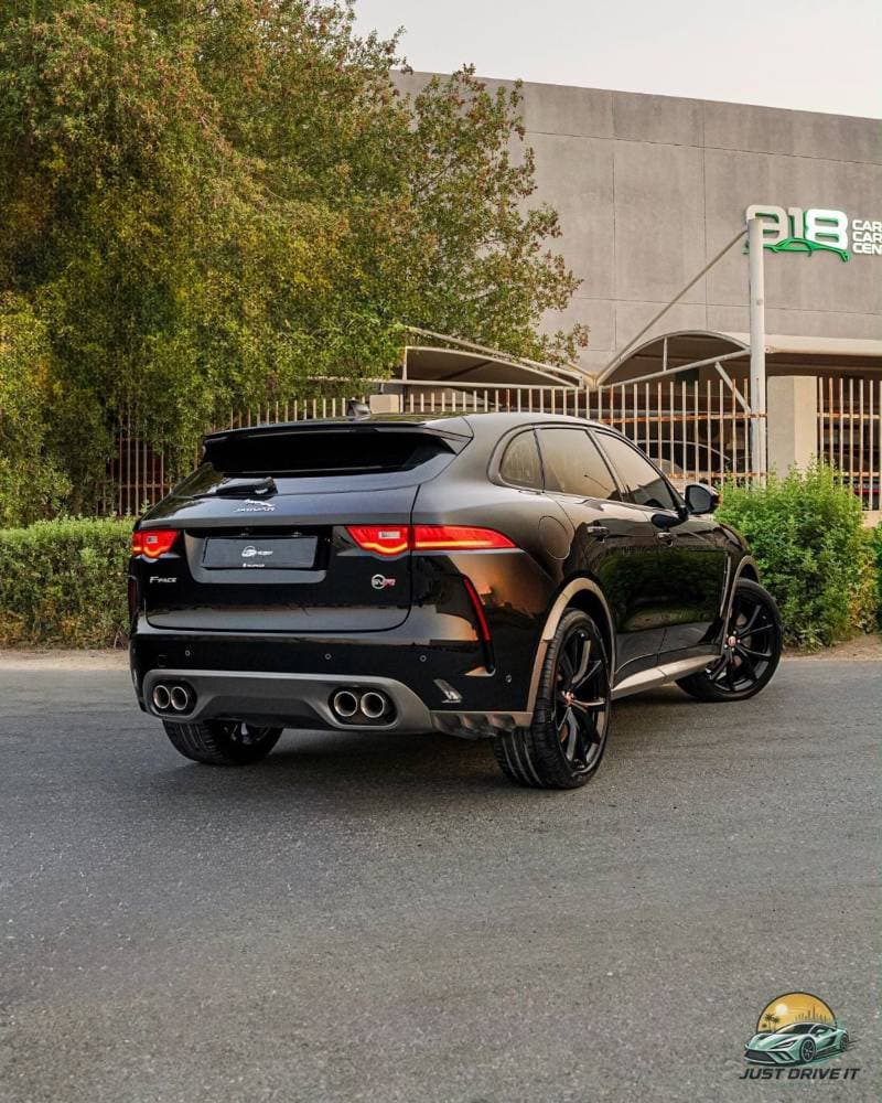 2020 Jaguar F PACE SVR thumbnail 2