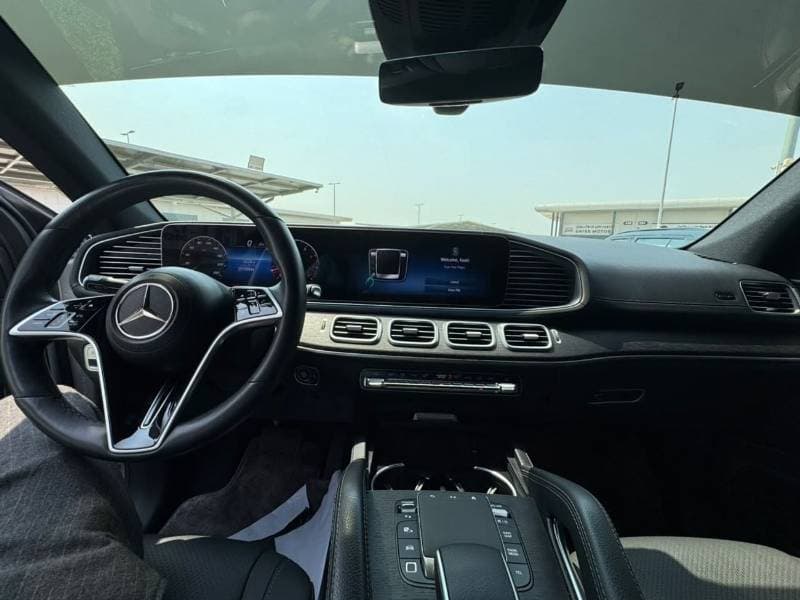 2025 Mercedes Benz GLE450 4MATIC thumbnail 8