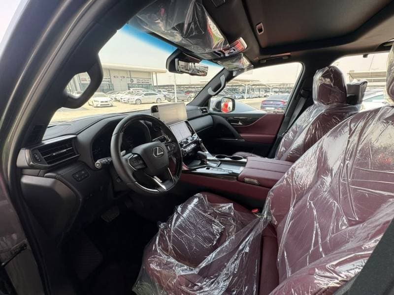 2026 Lexus LX700h SIGNATURE thumbnail 7