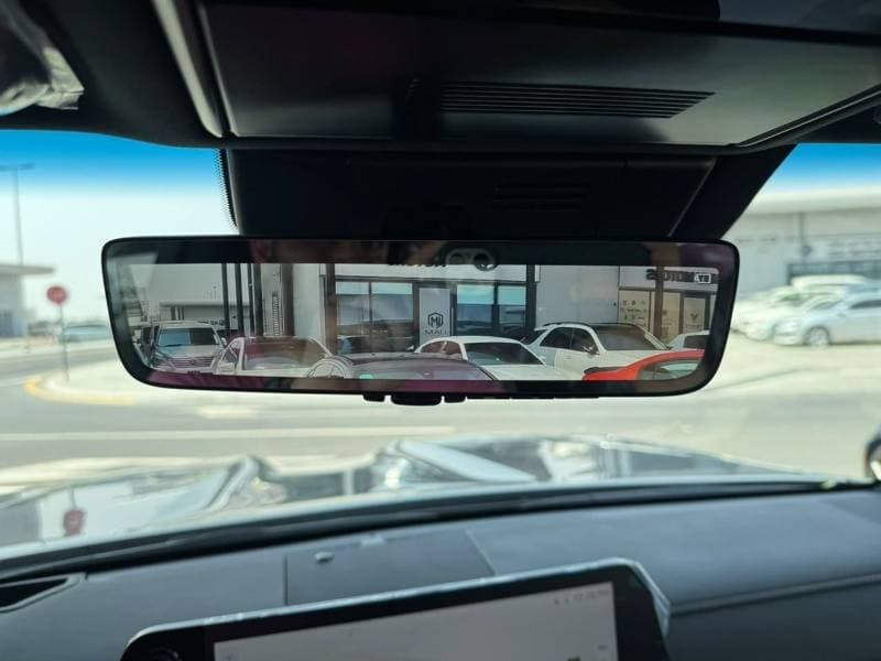 2026 Lexus LX700h SIGNATURE thumbnail 8