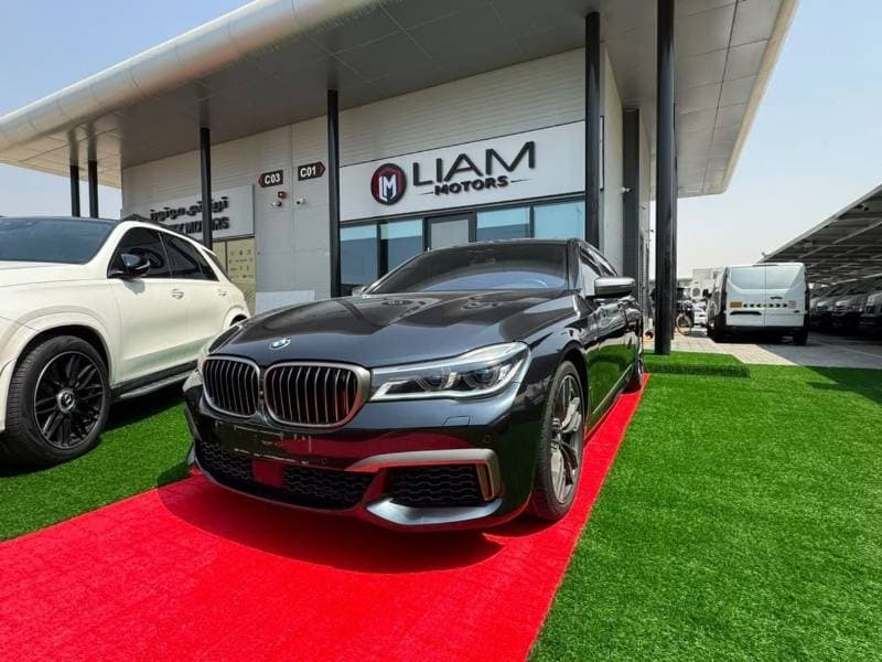 2018 BMW M760Li STANDARD