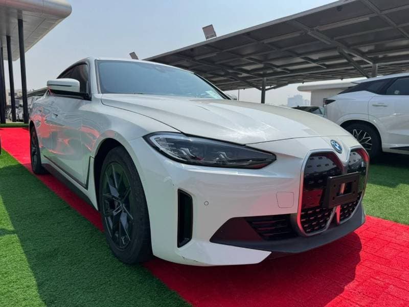 2023 BMW i4 Gran Coupe EDRIVE 35 thumbnail 3