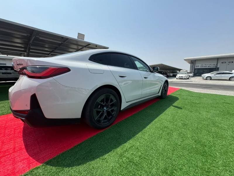 2023 BMW i4 Gran Coupe EDRIVE 35 thumbnail 4
