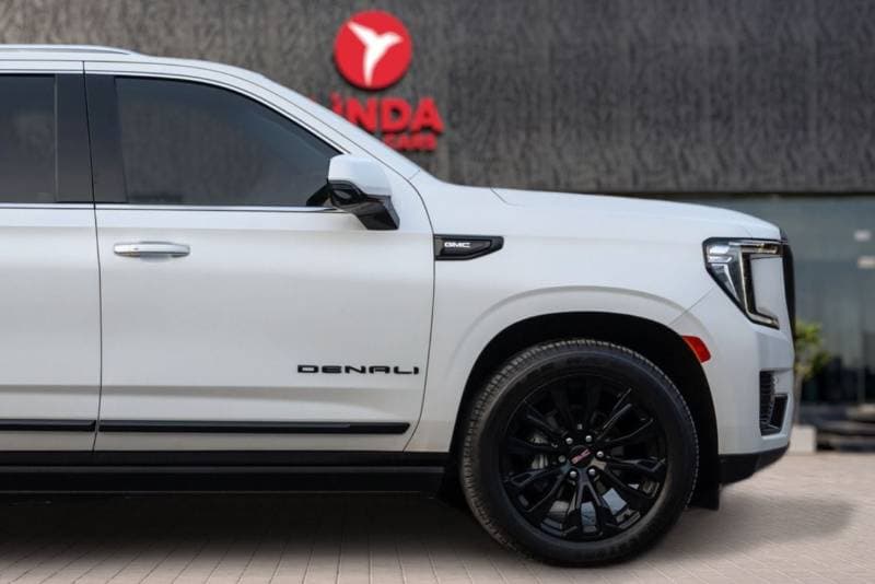 2022 GMC Yukon DENALI thumbnail 7