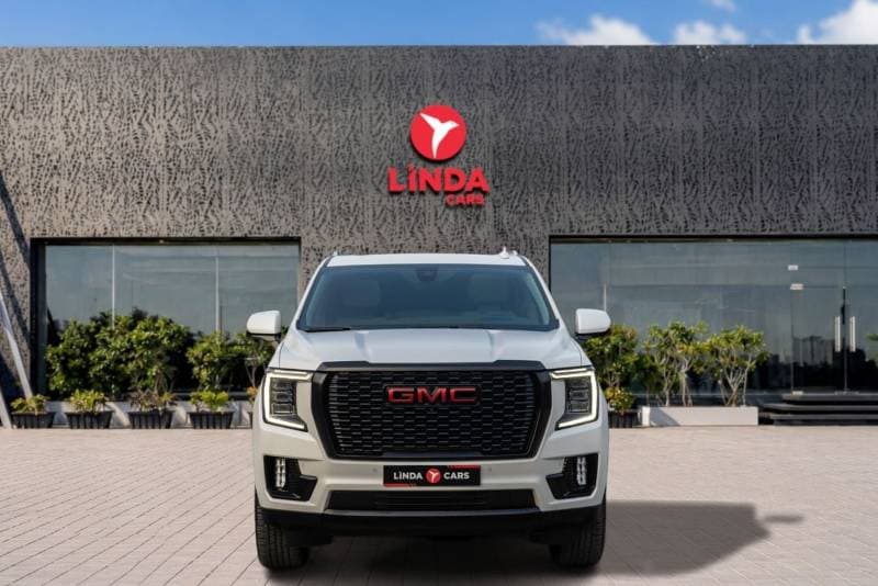 2022 GMC Yukon DENALI thumbnail 2