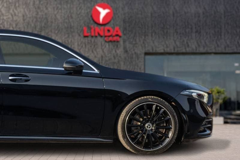 2018 Mercedes Benz A250 A250 thumbnail 8