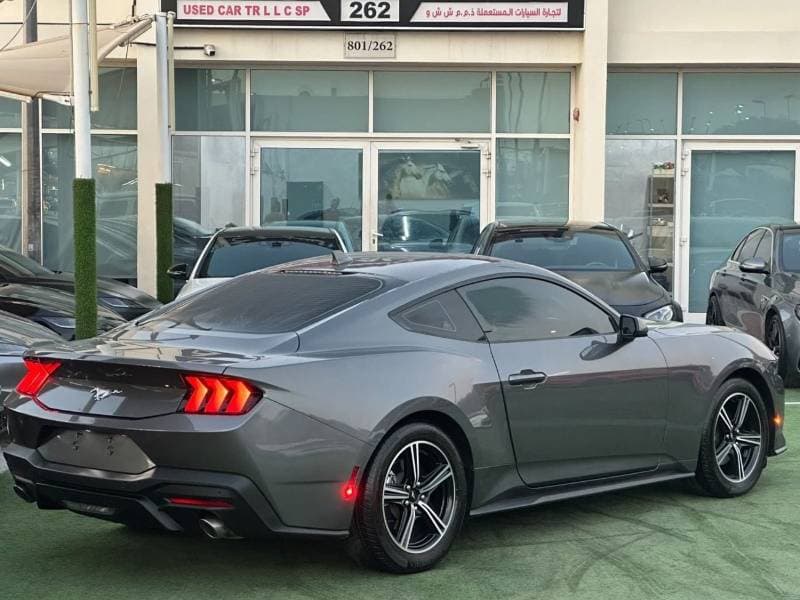 2025 Ford Mustang STANDARD thumbnail 6
