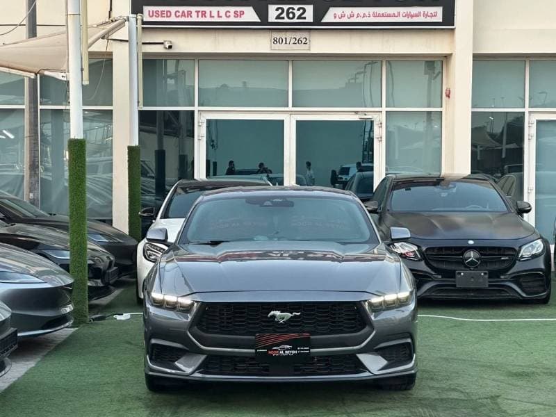 2025 Ford Mustang STANDARD thumbnail 5