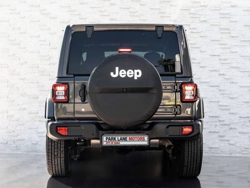 2020 Jeep Wrangler SAHARA thumbnail 6